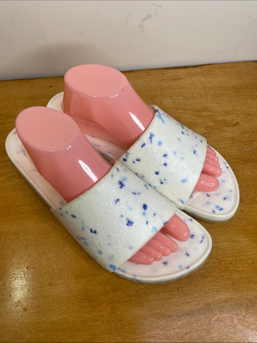 Speckled White & Blue Slide Sandals for Women - Comfortable Slip-On